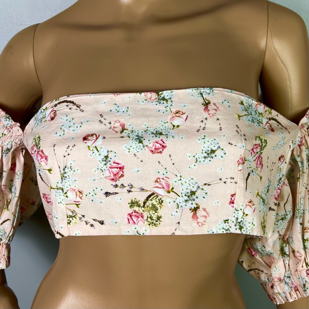 NEW WEWOREWHAT PINK FLORAL PRINT CROP TOP - Picture 5 of 10